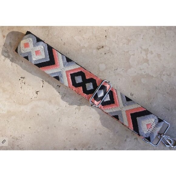 2- Ah Dorned Black Faux Leather Crossbody Bag Aztec Strap NWT - Picture 5 of 16